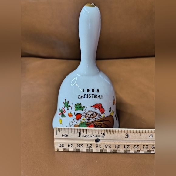 Vintage 1985 Santa Claus Porcelain Hand Bell Christmas Gold Tone Tip 80s - Picture 10 of 11